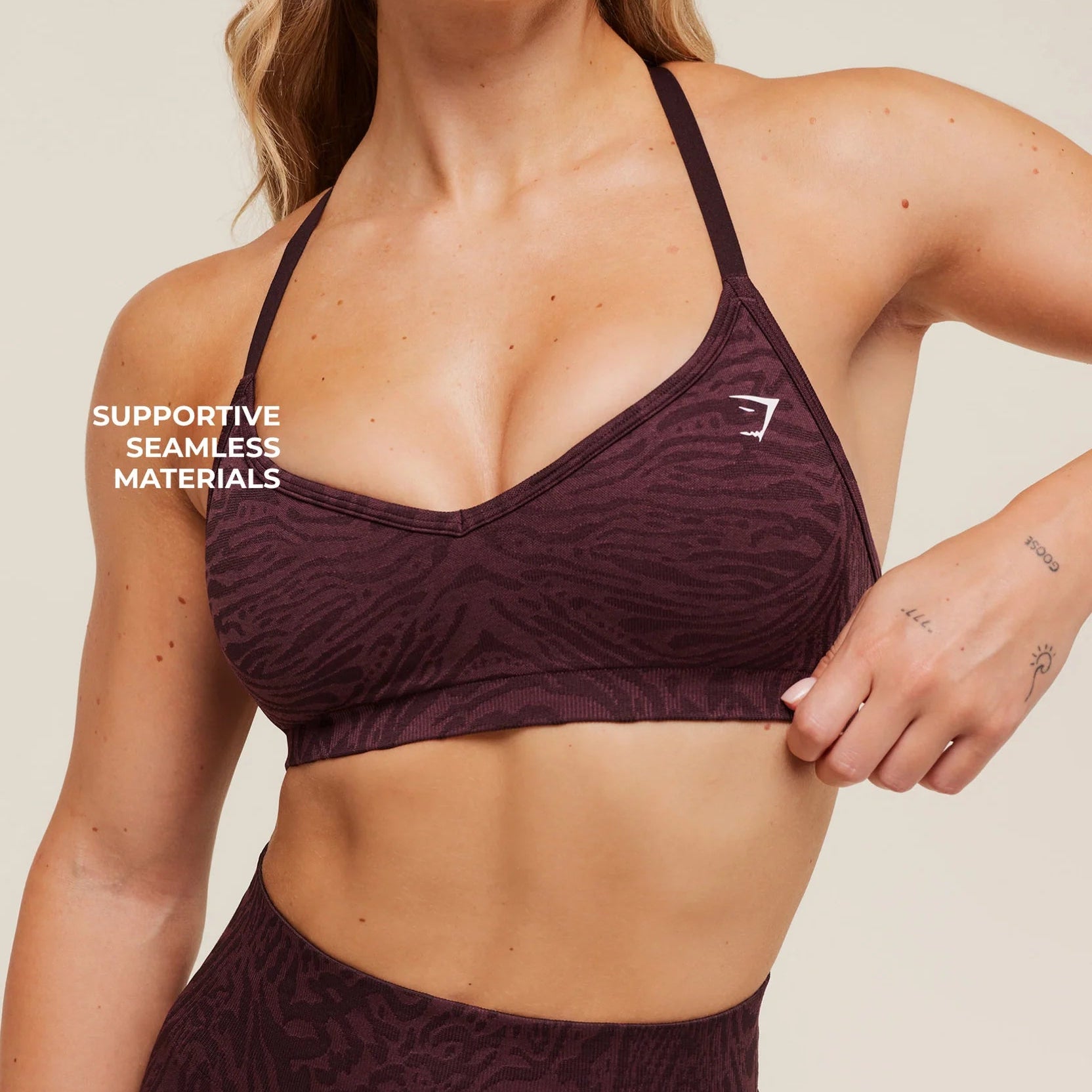PREVENTA - Adapt Animal Seamless Sports Bra