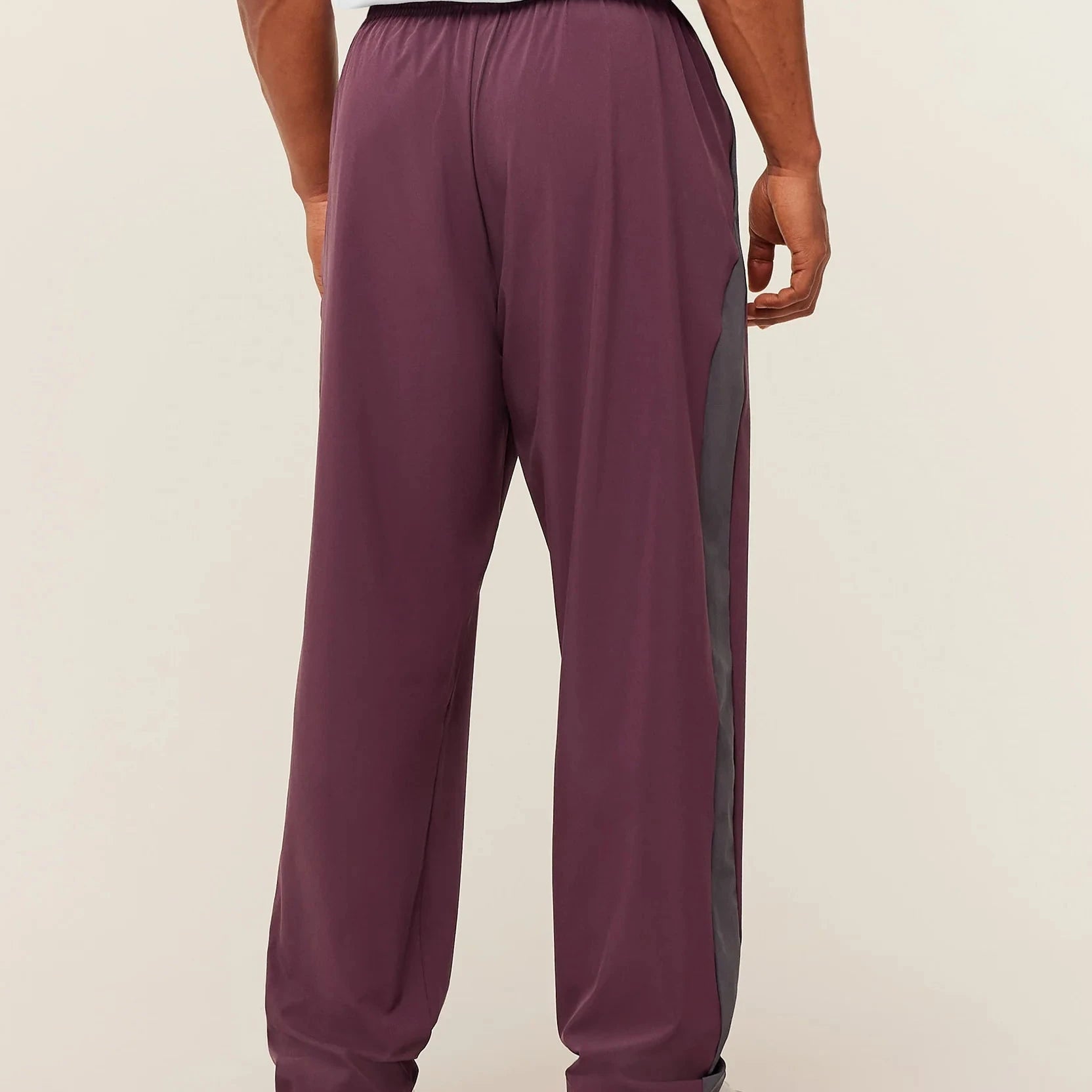 PREVENTA - Collegiate Tech Pants