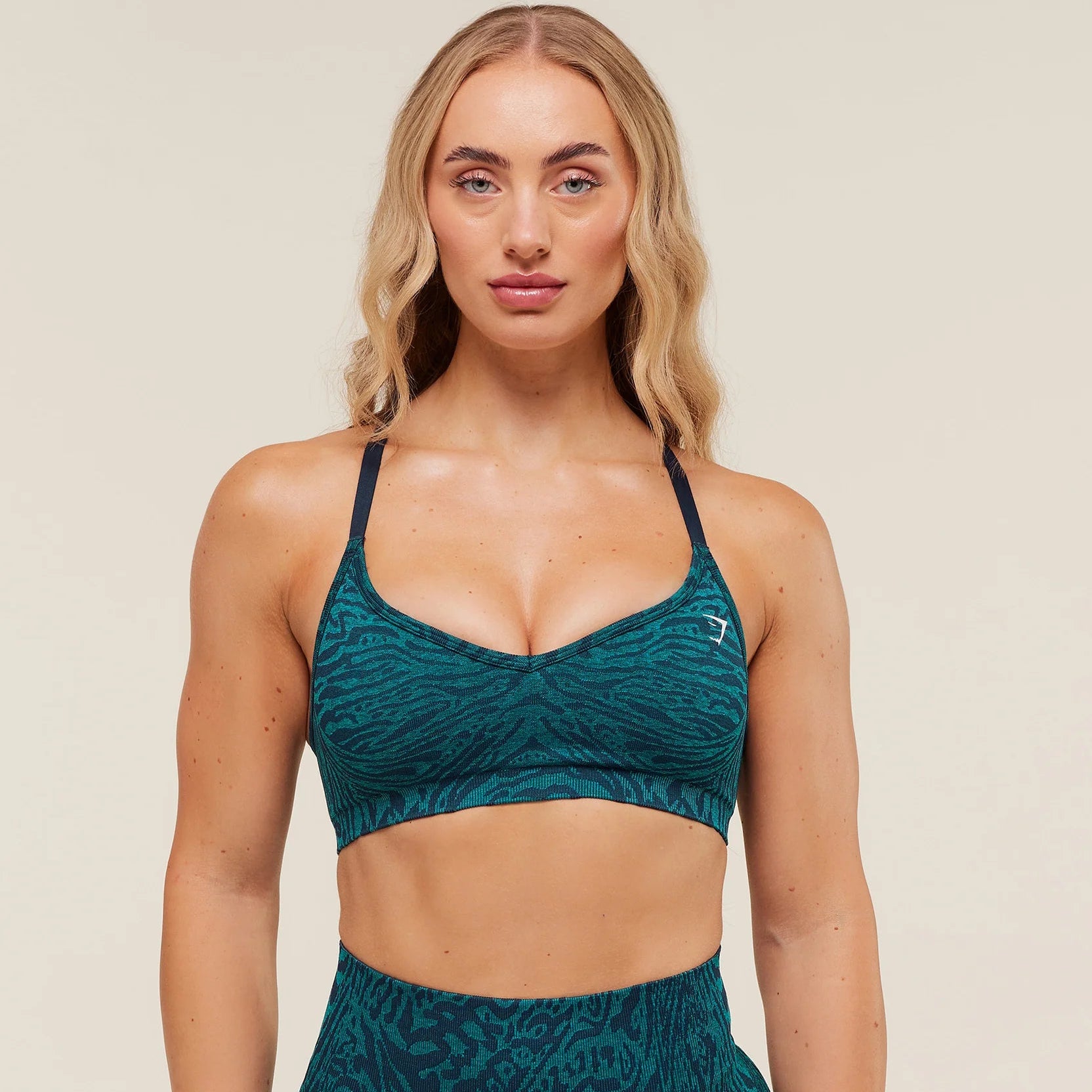 PREVENTA - Adapt Animal Seamless Sports Bra